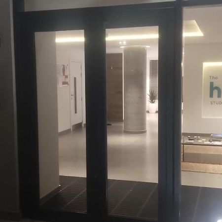 The Hub Apartamento Gibraltar Exterior foto